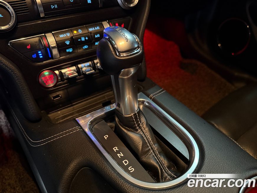 Ford Mustang 2019