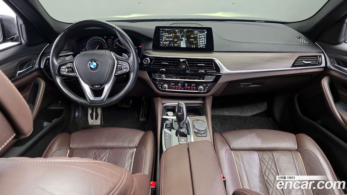 BMW 5-Series 2017