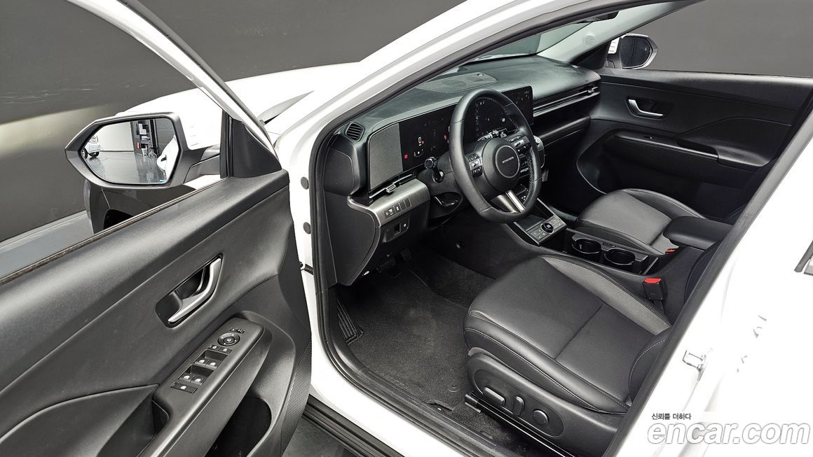 Hyundai Kona 2025