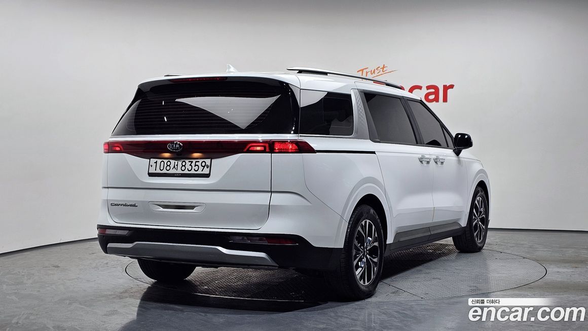 Kia Canival 2021