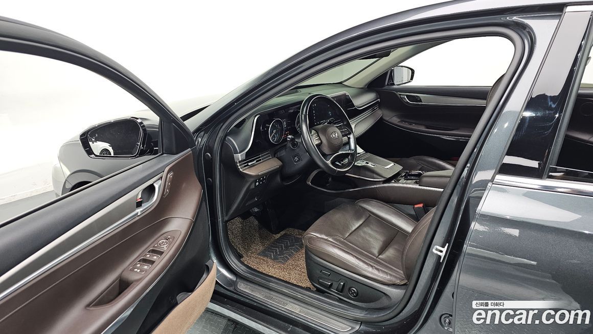 Hyundai Grandeur 2020