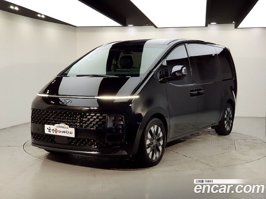 Hyundai Staria 2023