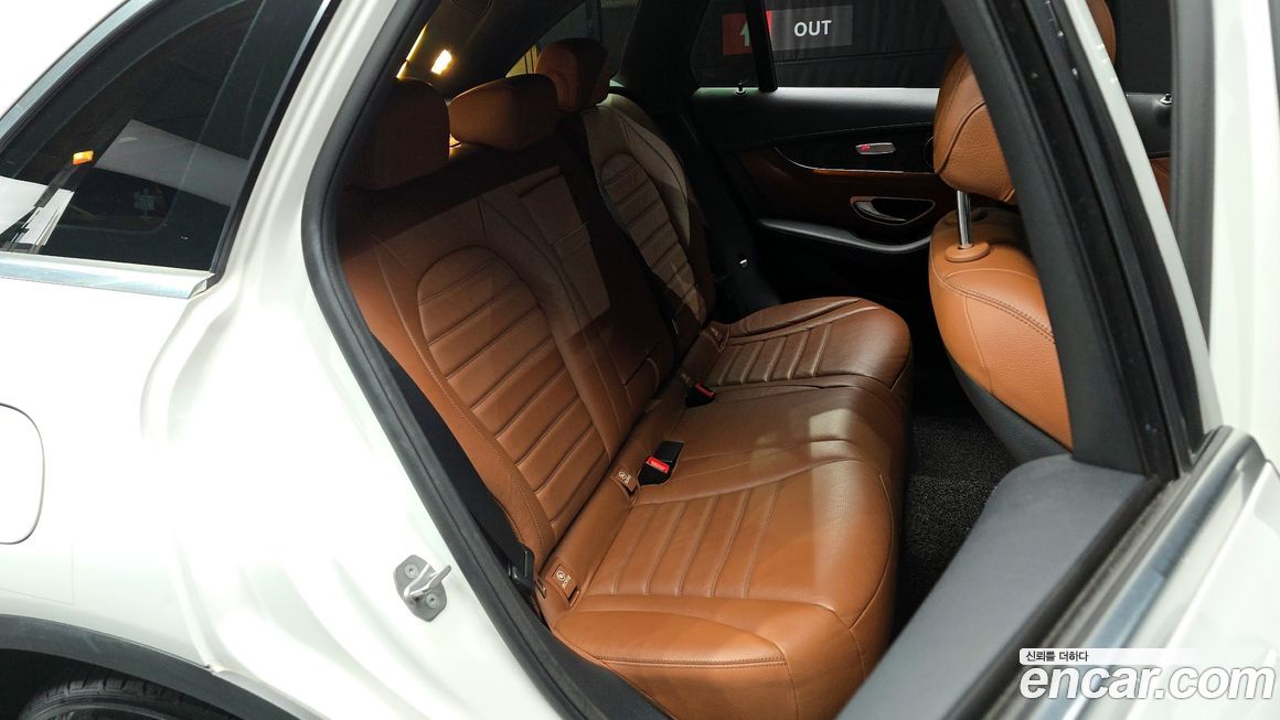 Mercedes-Benz GLC-Class 2018