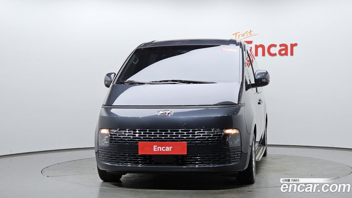 Hyundai Staria 2023