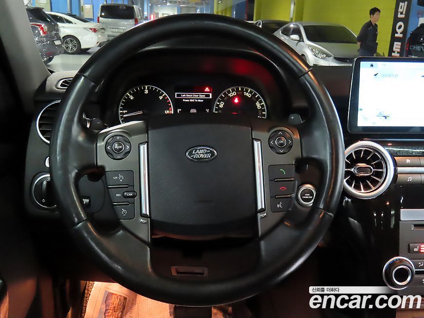 Land Rover Discovery 2016