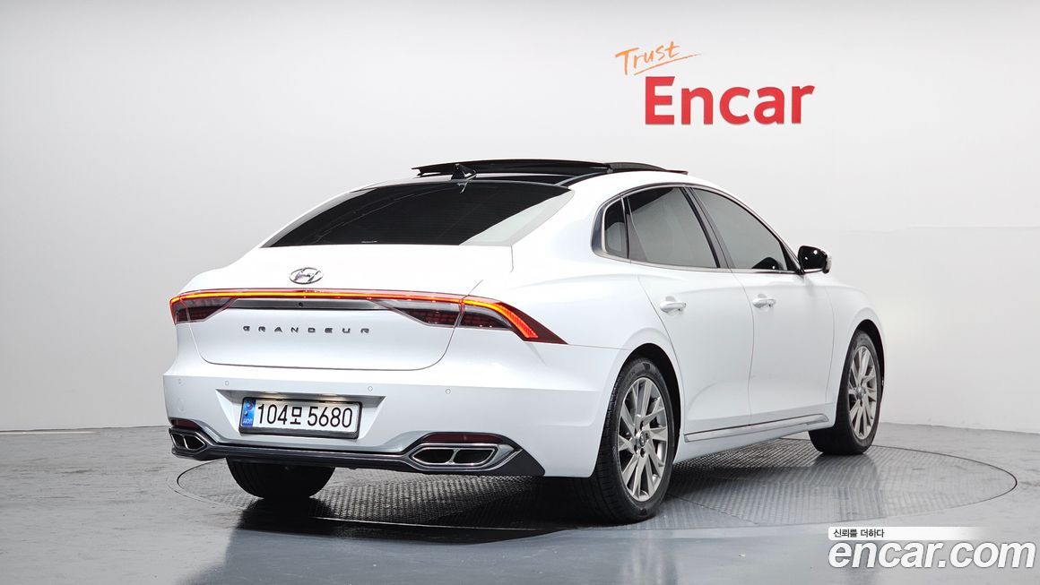 Hyundai Grandeur 2020