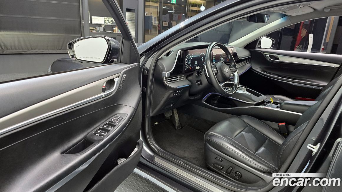 Hyundai Grandeur 2020