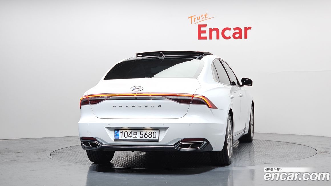 Hyundai Grandeur 2020