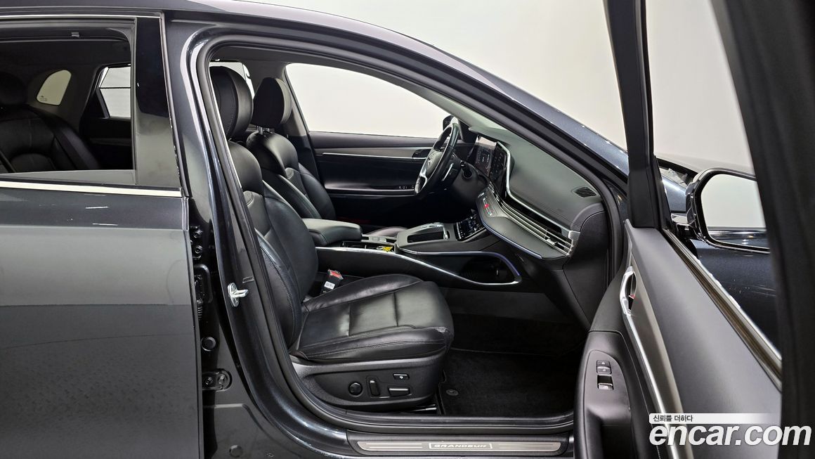 Hyundai Grandeur 2020