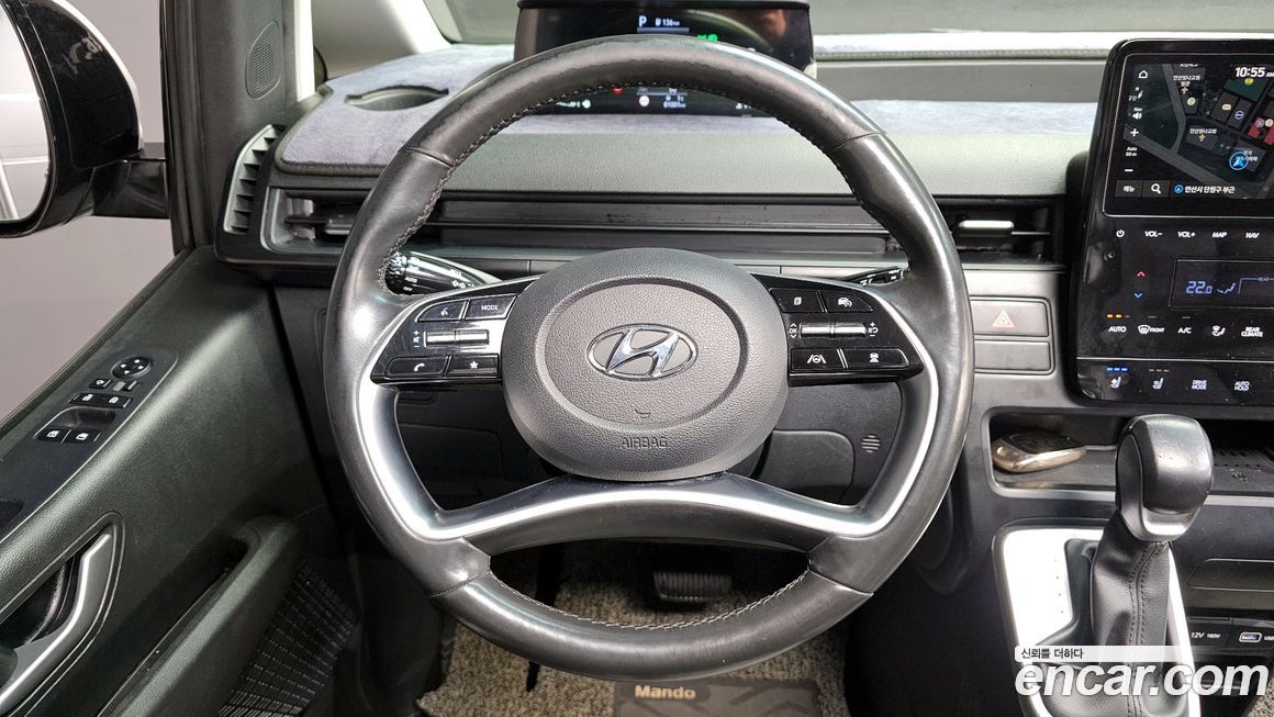 Hyundai Staria 2023