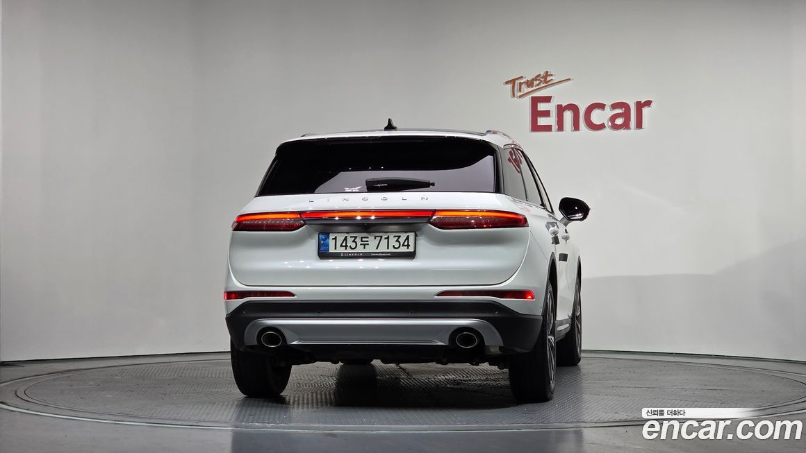 Lincoln Corsair 2021