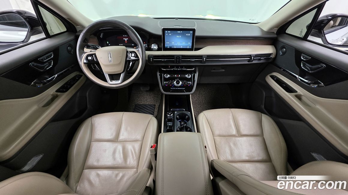 Lincoln Corsair 2021