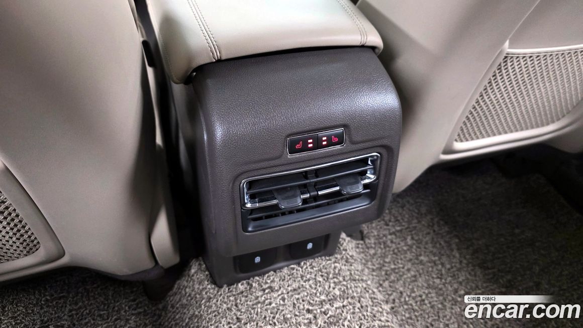 Lincoln Corsair 2021