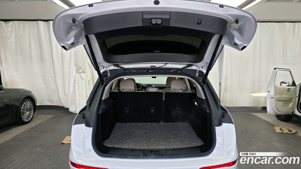 Lincoln Corsair 2021