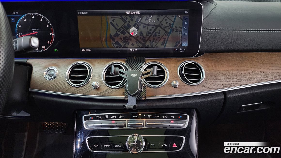 Mercedes-Benz E-Class 2018