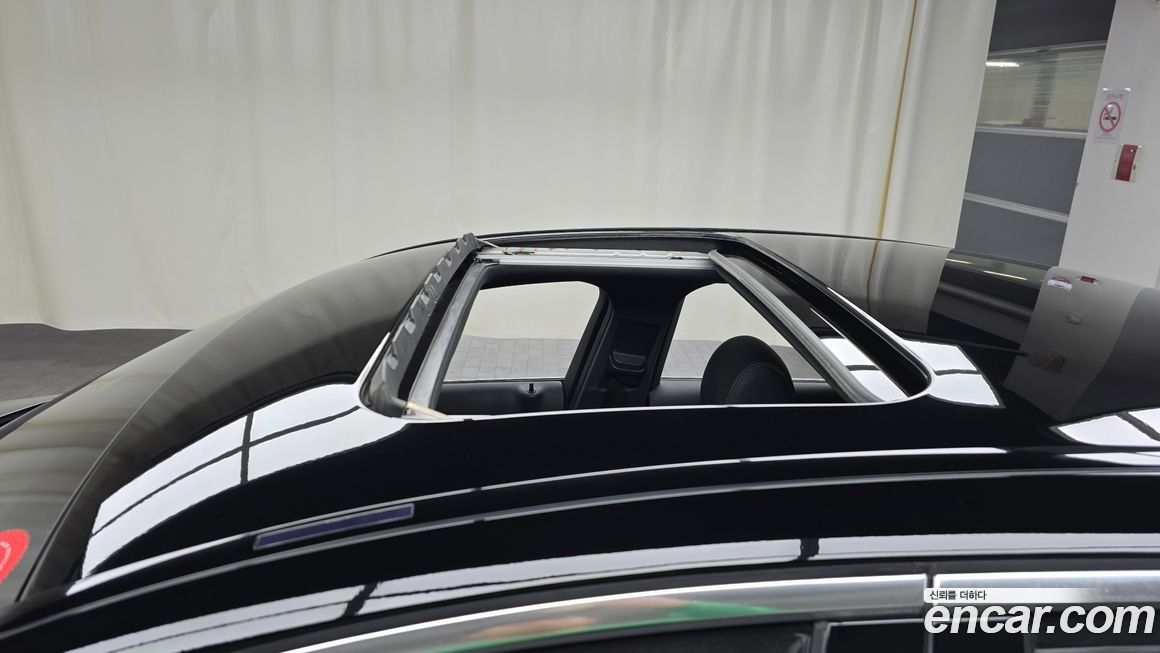 Mercedes-Benz C-Class 2021