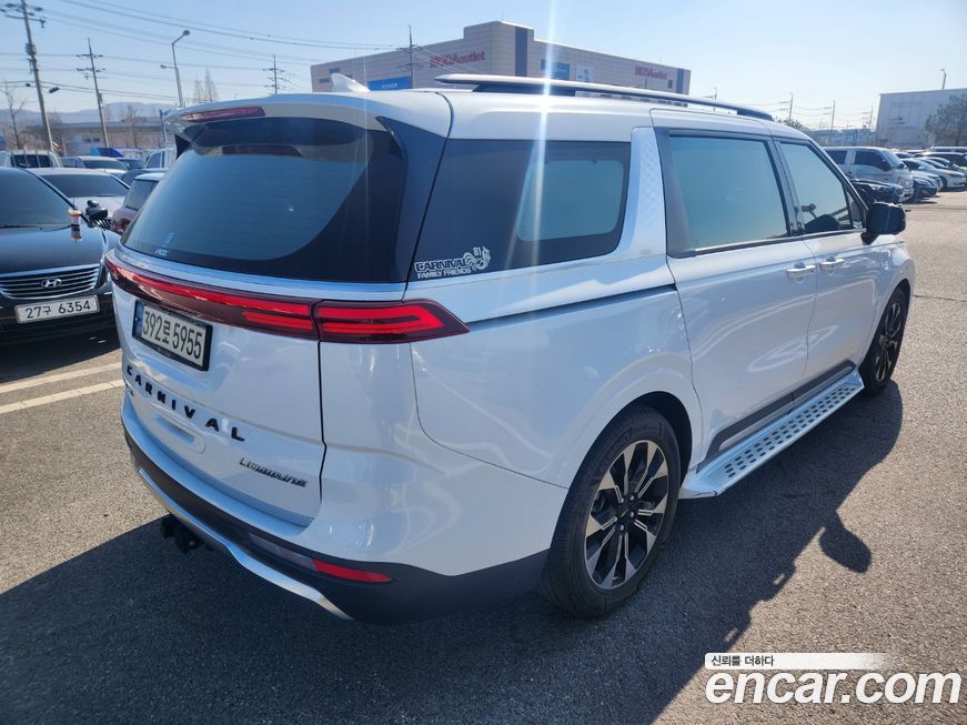 Kia Canival 2021