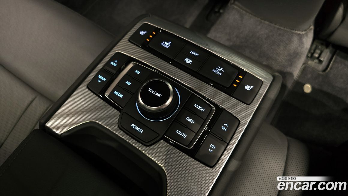 Genesis G80 2018