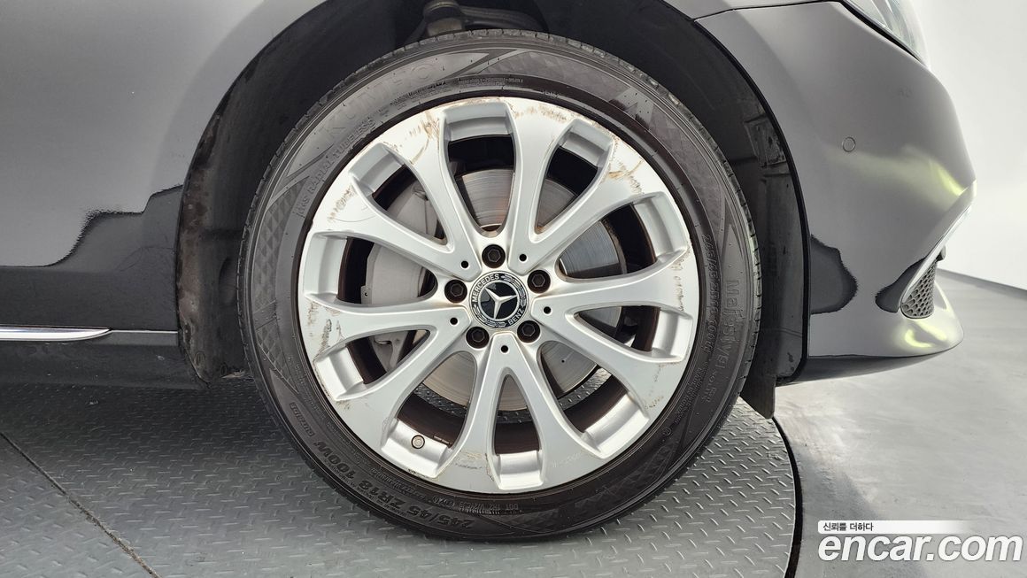 Mercedes-Benz E-Class 2018