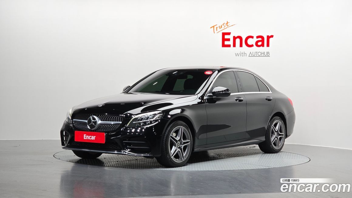 Mercedes-Benz C-Class 2021