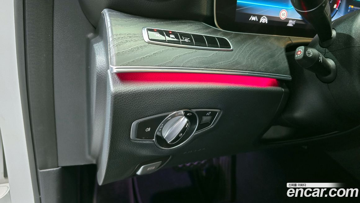 Mercedes-Benz E-Class 2020