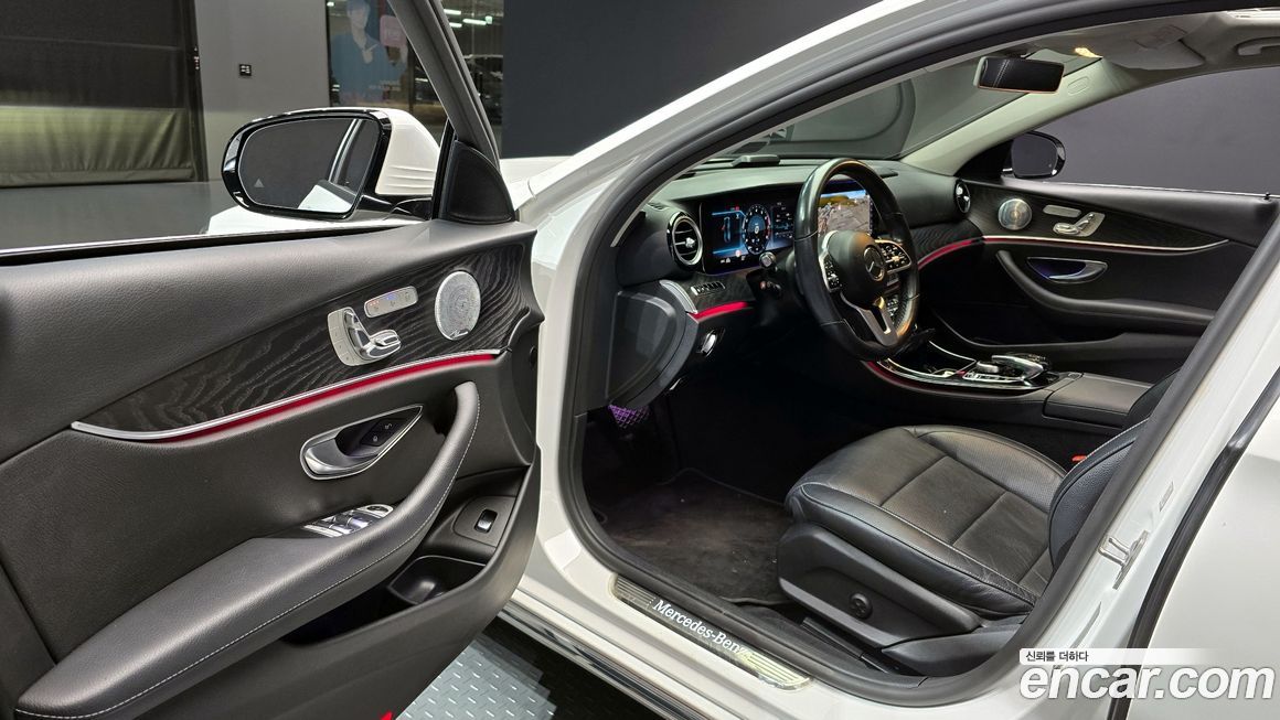 Mercedes-Benz E-Class 2020