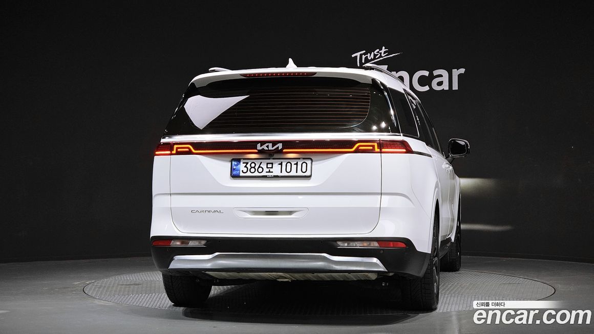 Kia Canival 2021