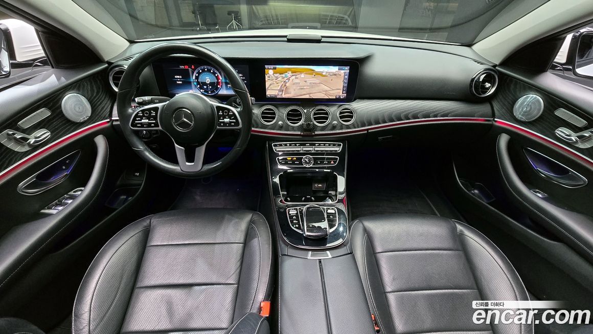 Mercedes-Benz E-Class 2020