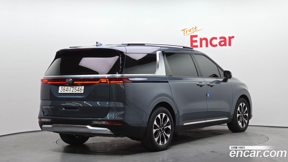 Kia Canival 2021