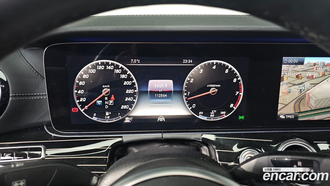 Mercedes-Benz E-Class 2019