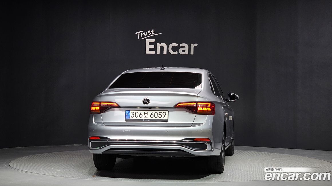 Volkswagen Jetta 2023