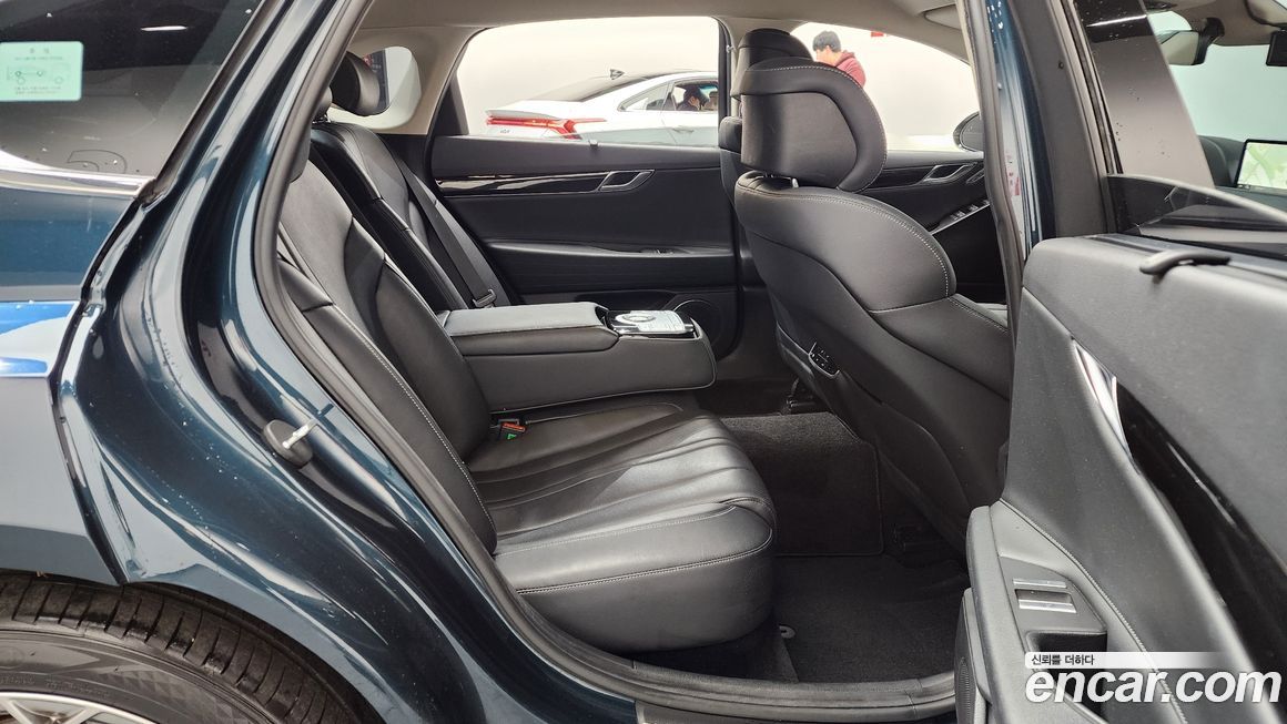 Genesis G80 2021