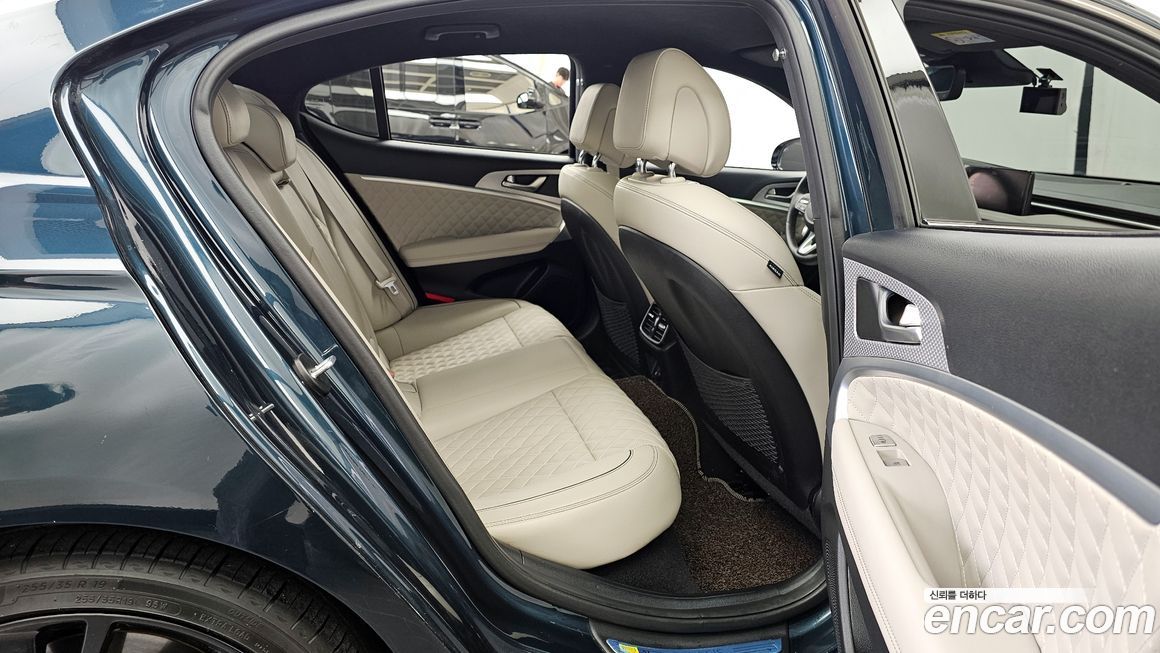 Genesis G70 2023