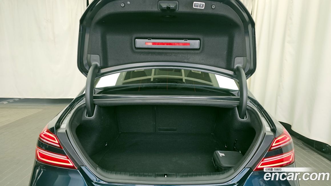 Genesis G70 2023