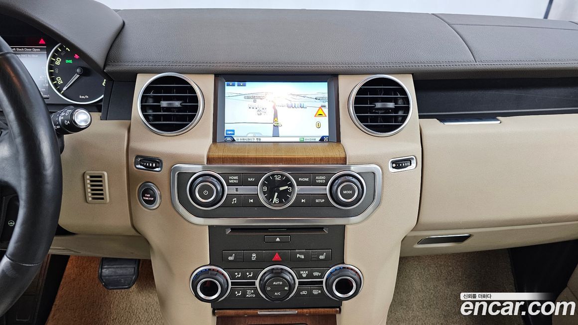 Land Rover Discovery 2016