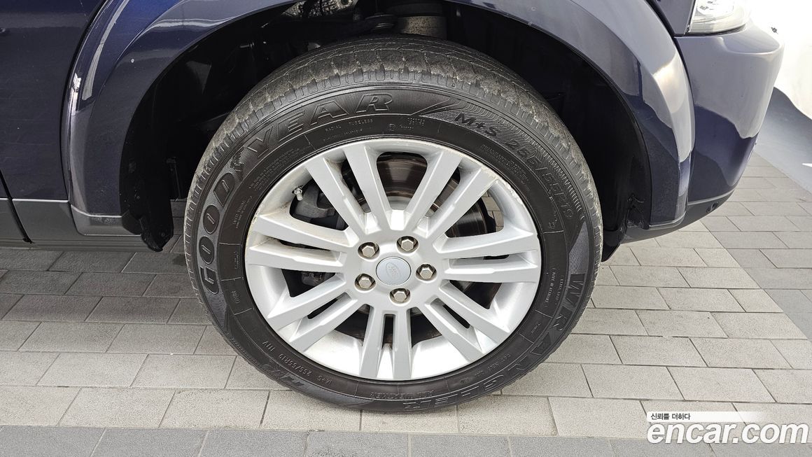 Land Rover Discovery 2016