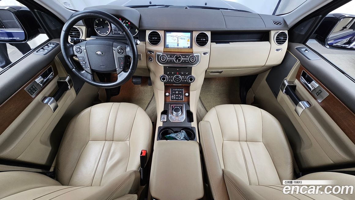 Land Rover Discovery 2016