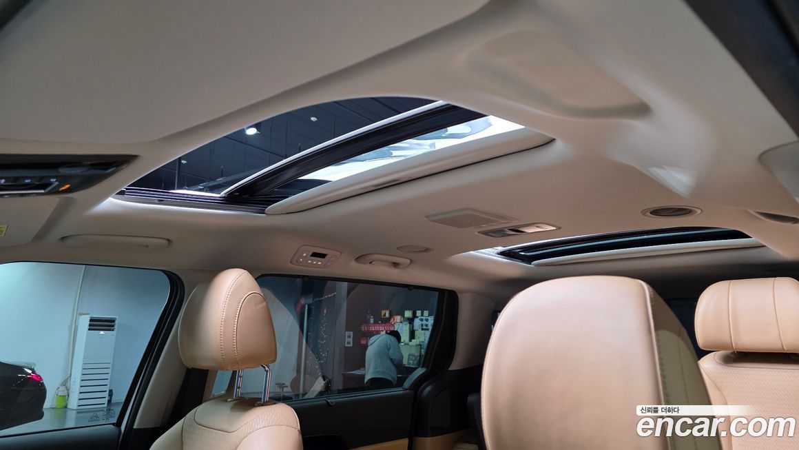 Kia Canival 2023