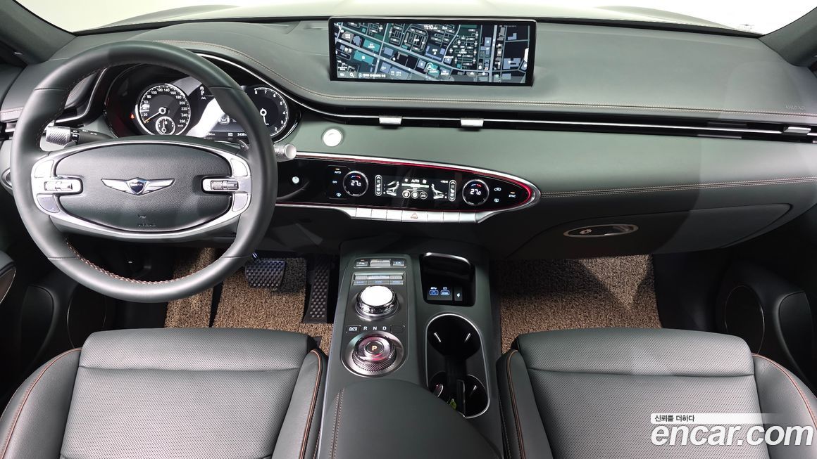 Genesis GV70 2024