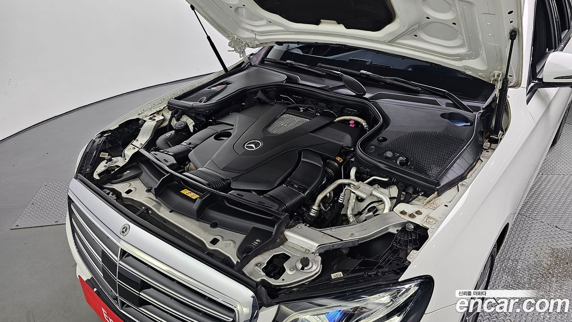 Mercedes-Benz E-Class 2019