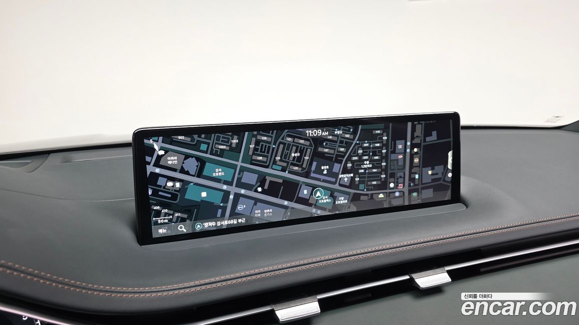 Genesis GV70 2024