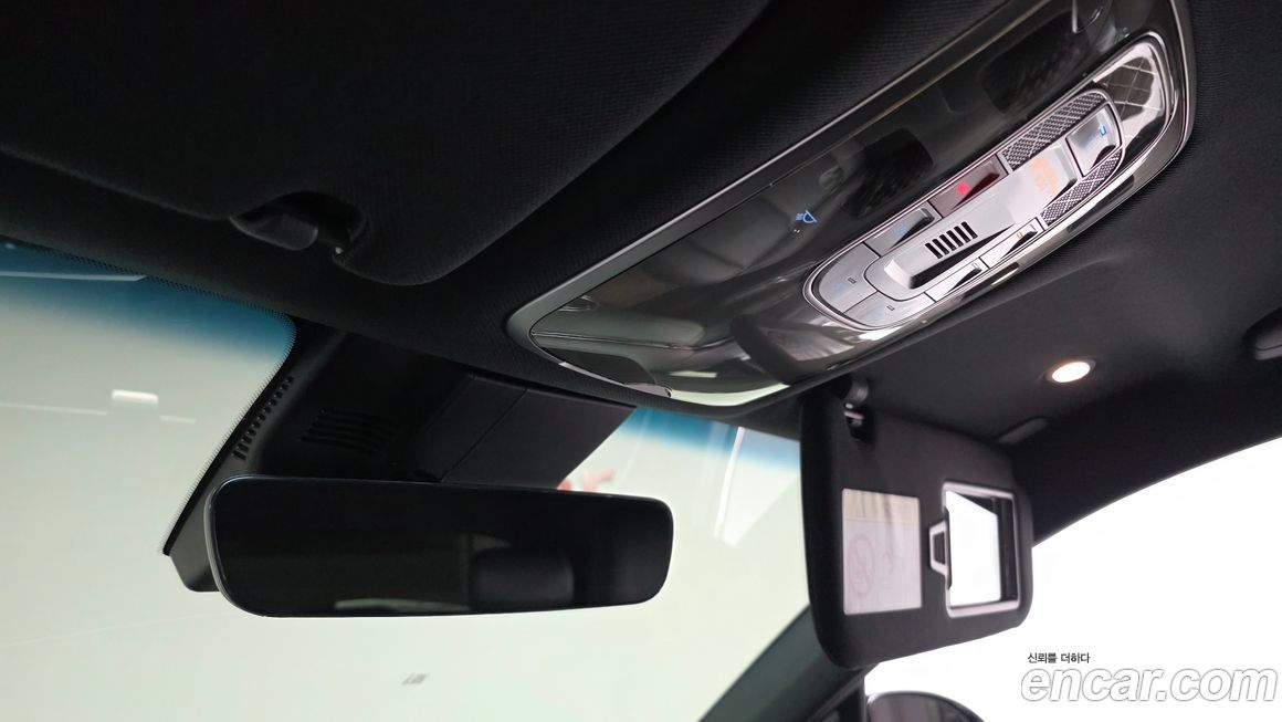 Genesis GV70 2024