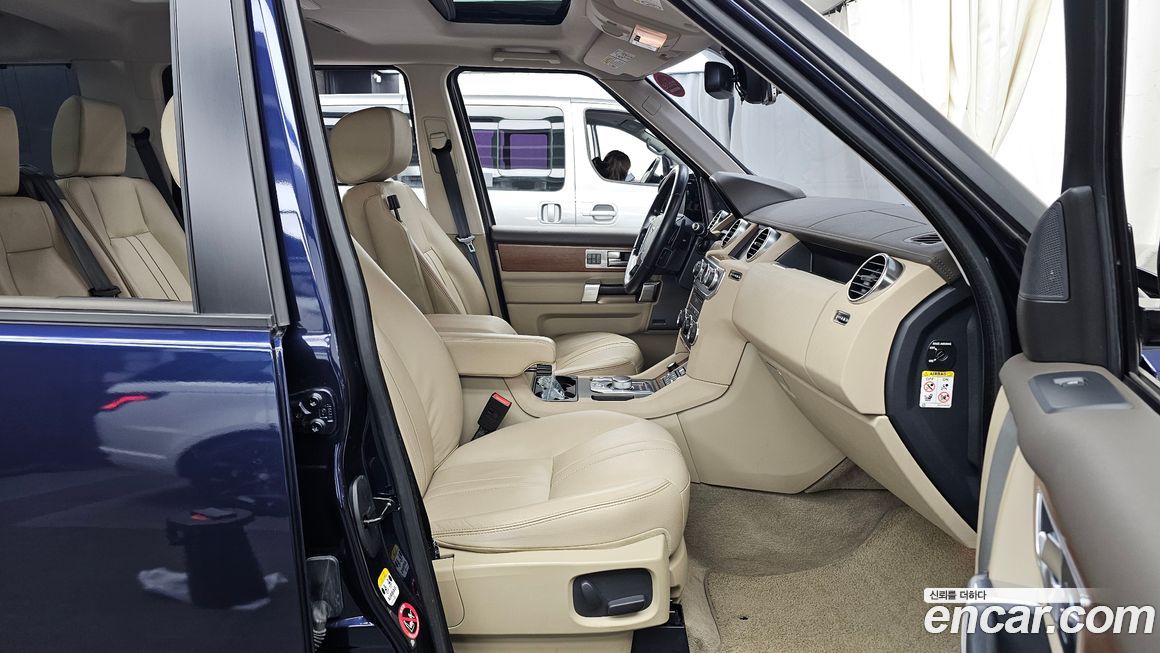 Land Rover Discovery 2016