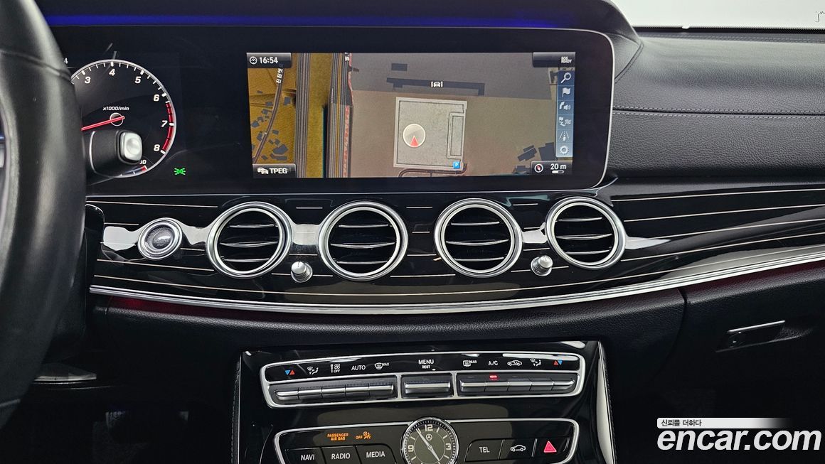 Mercedes-Benz E-Class 2019