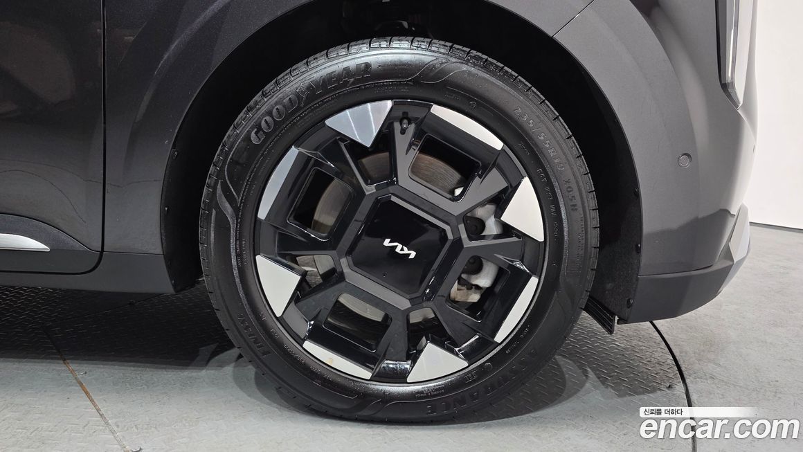 Kia Canival 2025