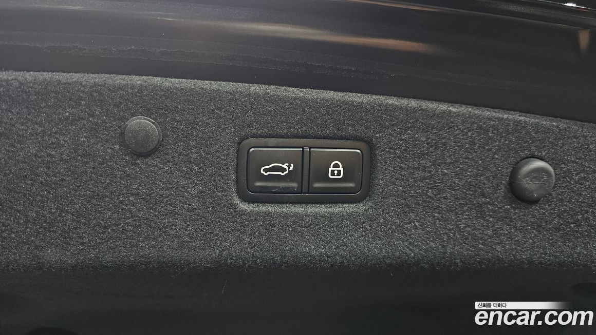Kia K8 2025