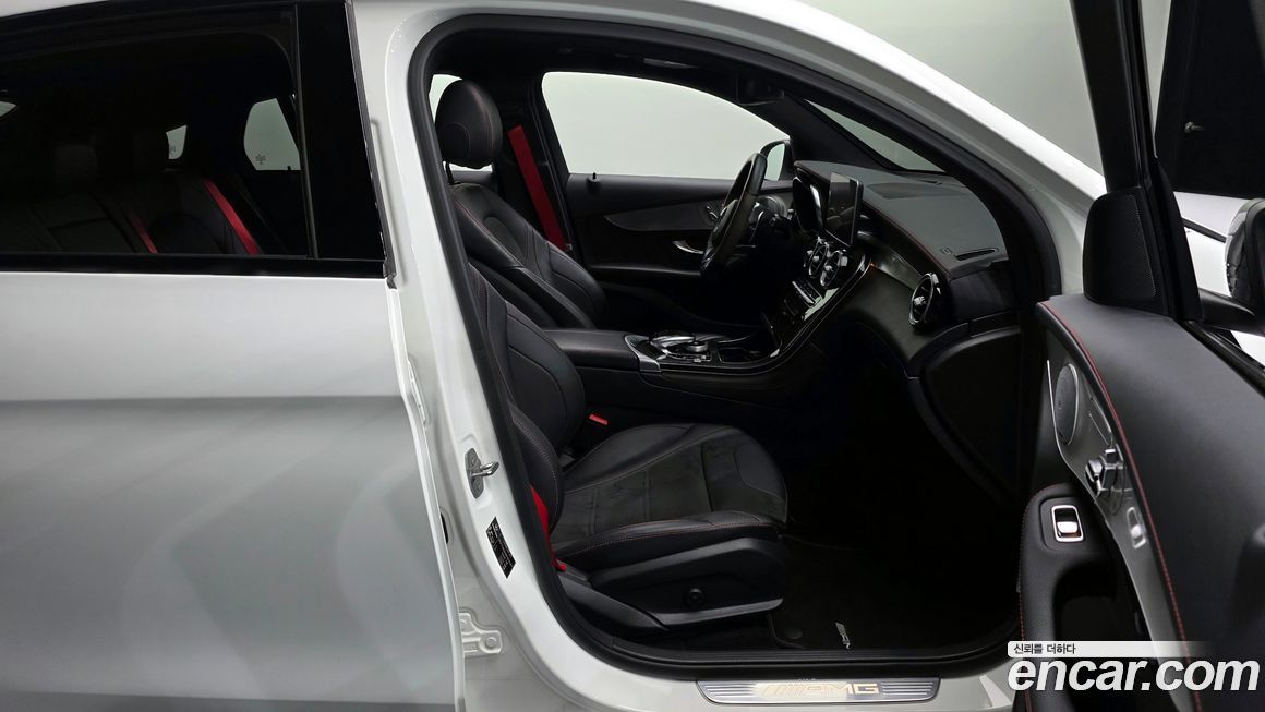 Mercedes-Benz GLC-Class 2019