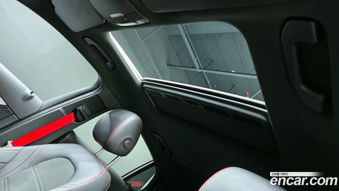 Mercedes-Benz GLC-Class 2019