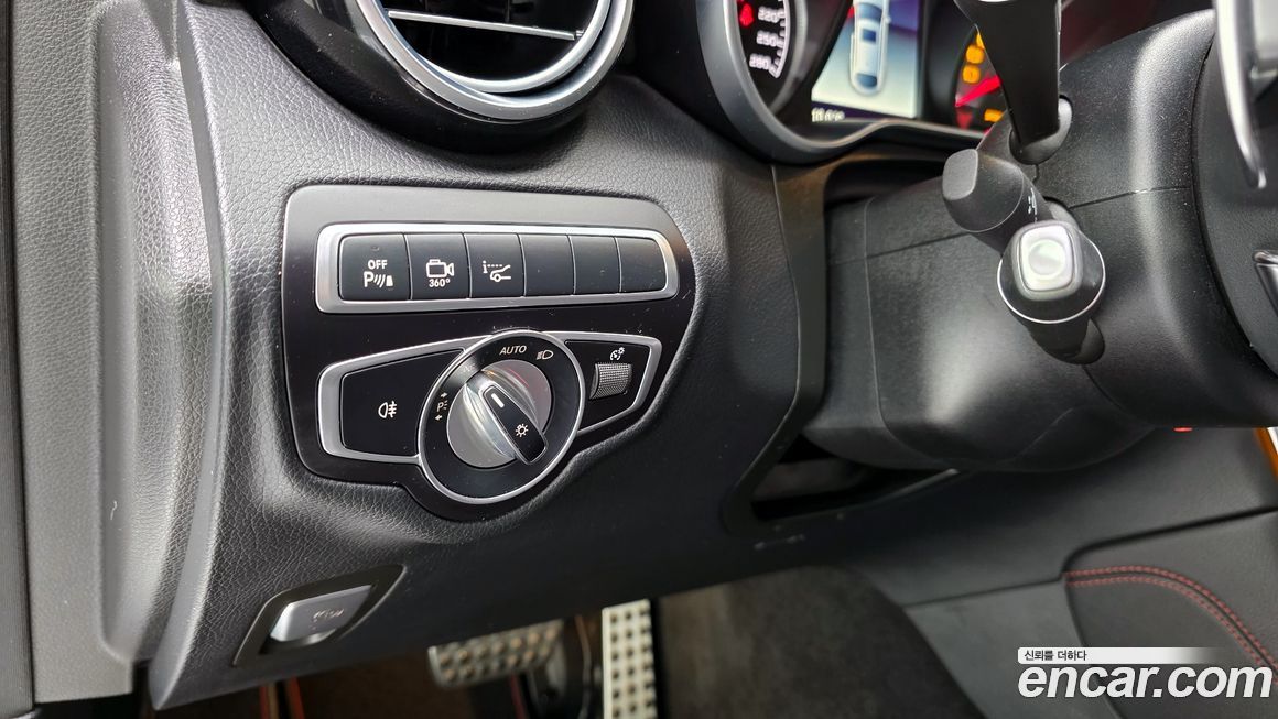 Mercedes-Benz GLC-Class 2019