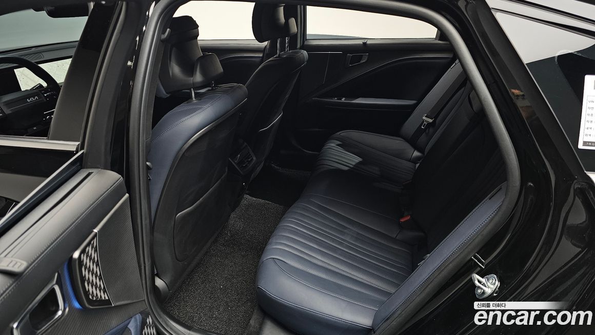 Kia K8 2025